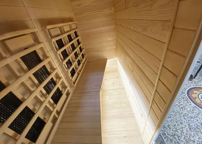 Le Clovis Sauna Apartamento *